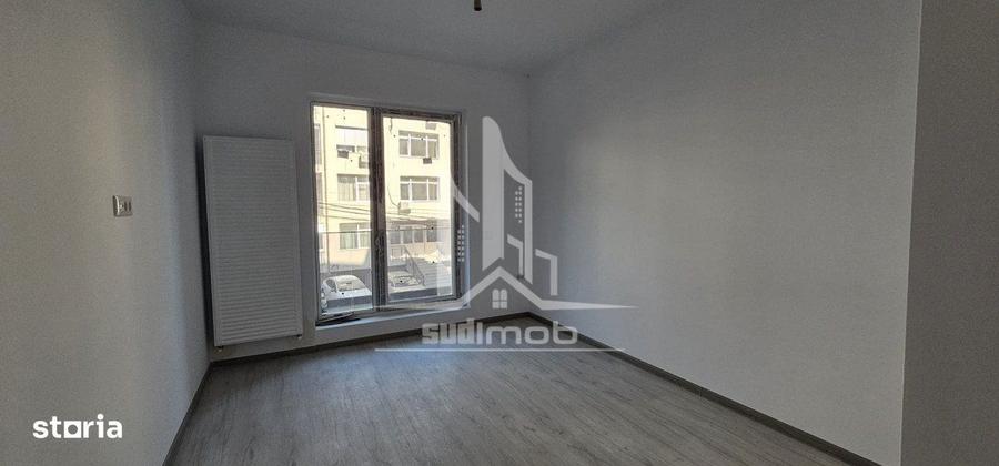 Apartament cu 2 camere decomandat în Central — fotografia 3