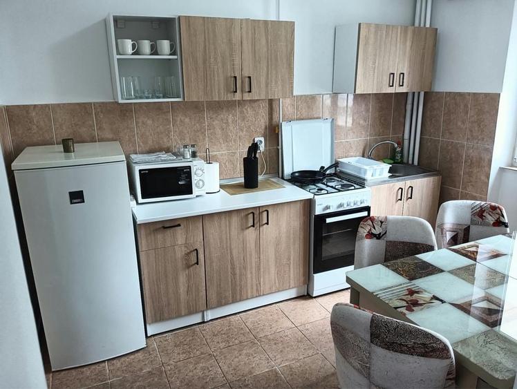 Apartament cu 2 camere decomandat în Ultracentral