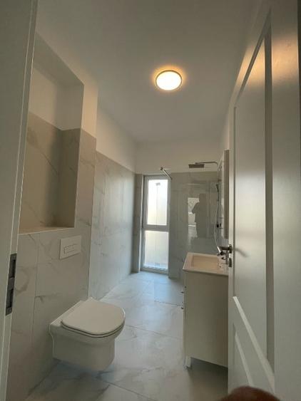 Apartament cu 3 camere decomandat în Moșnița Nouă