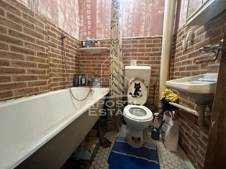 Garsoniera mobilata si utilata, bloc anvelopat, zona Buziasului - 5