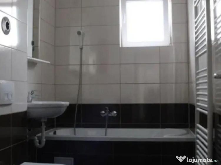 Apartament cu 2 camere, decomandat - zona Avantgarden - 2