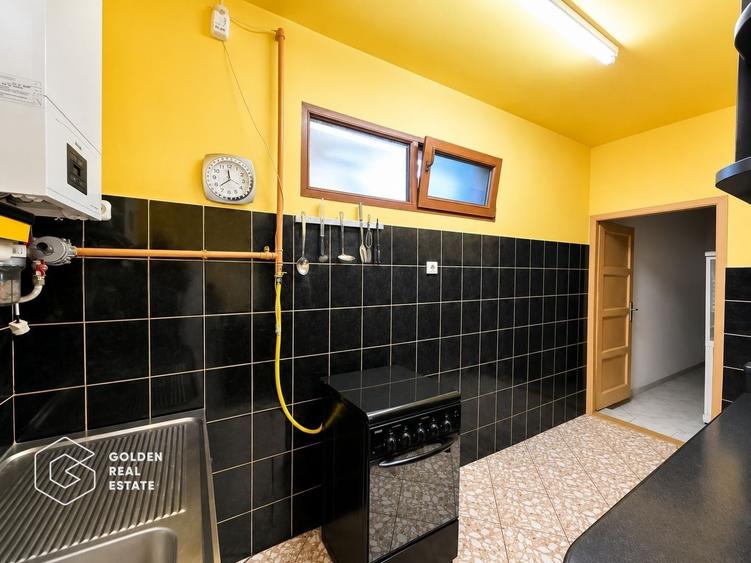 Casa cu teren 688 mp, 2 corpuri de cladire, Parneava - 17