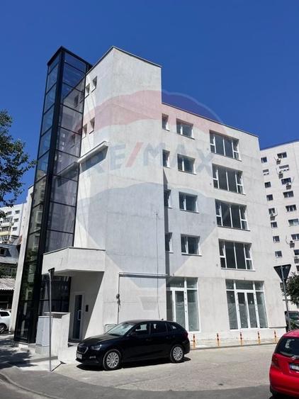 Spațiu de birou NOU -102mp de inchiriat - zona Lizeanu-Stefan cel Mare - 13