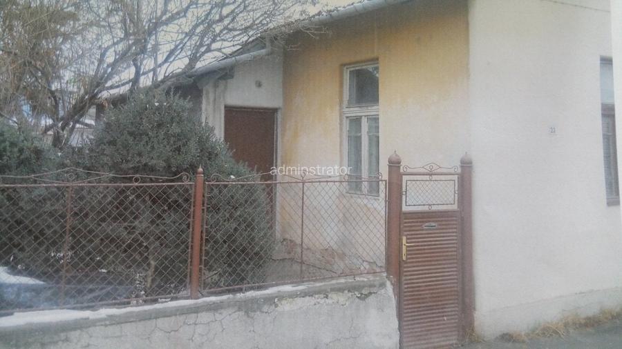 Casă cu 2 camere în Central Casă cu 2 camere în Central