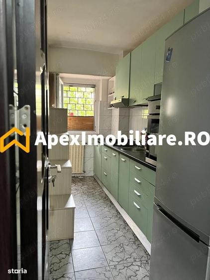 Garsonieră decomandată în Unirii