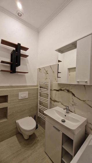 Proprietar Vand apartament zona centrala. - 5