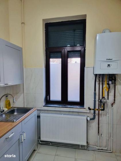 COTROCENI -3 CAMERE IN VILA INTERBELICA, 100m de PALATUL COTROCENI - 2