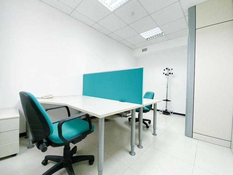 Cladire cu functiuni mixte - 8