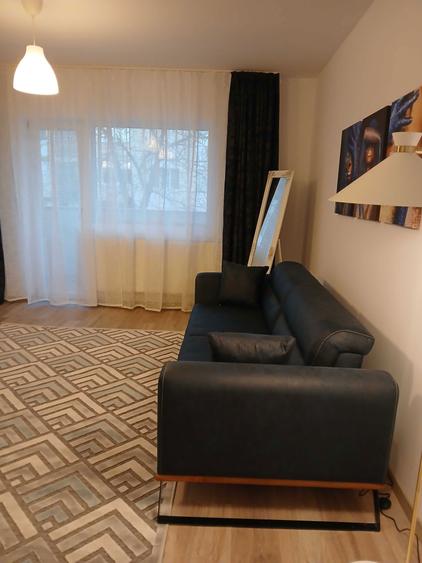 Inchiriez apartament 2 camere str Amaradia - 1