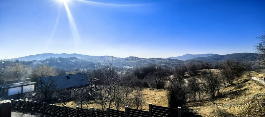 Vila/Pensiune 620mp  , teren generos 3862mp , priveliste de top , neopturata - 18