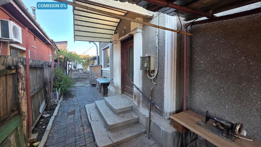 Vânzare casă 2 camere + curte, zonă de case – Stadion 1 Mai - 1