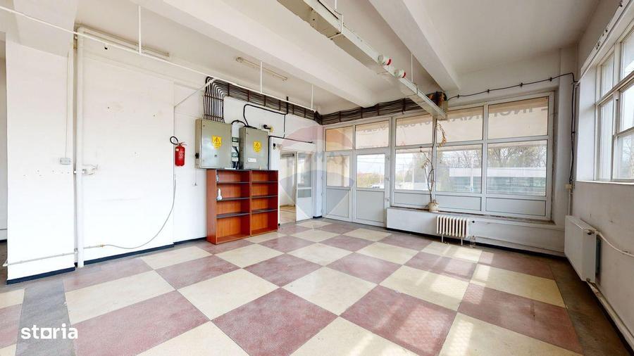 Spa?iu comercial parter Bucurestii Noi/ Metrou Straulesti - 5