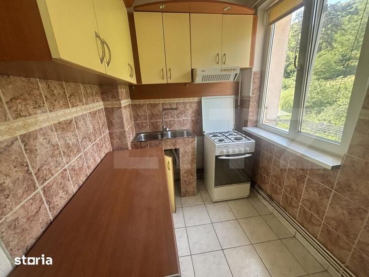 Apartament de vanzare, partial renovat. - 6