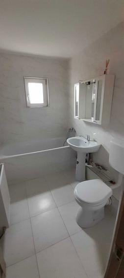 Apartament 2 camere decomandate, zona Titulescu - 5