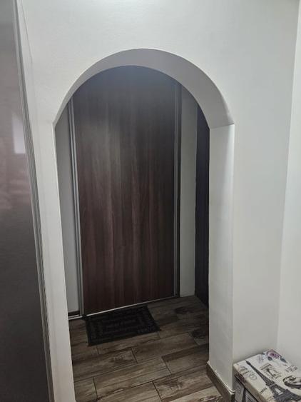 Apartament 2 camere, decomandat, zona Sud - 4