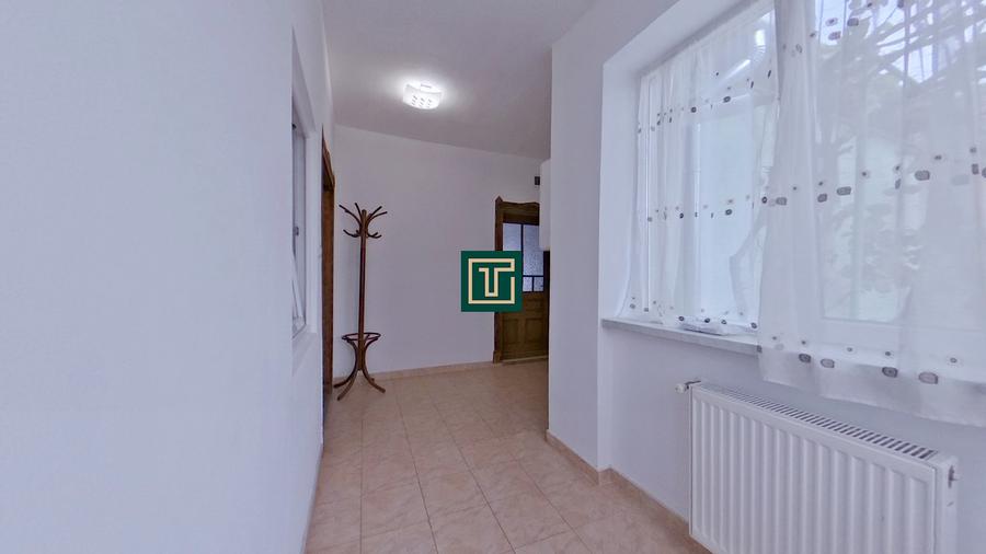 Casă cu 3 camere de vânzare în Arad – cartier Pârneava, complet renovată - 8