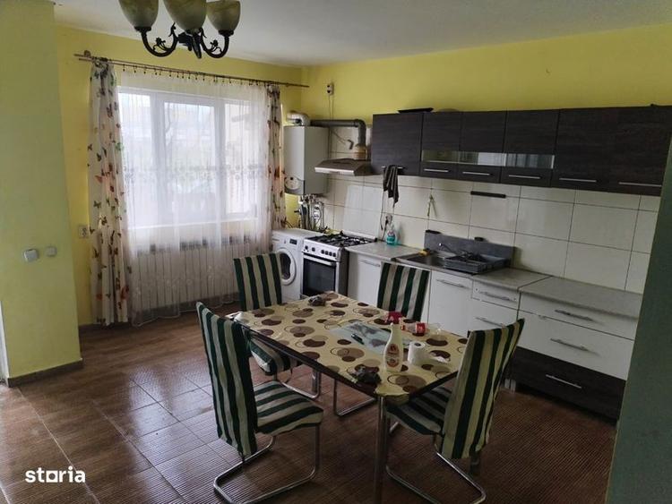 Ofer spre inchiriere casa spatioasa curticica proprie, terasa, garaj i - 4