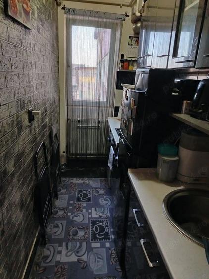 Proprietar vand Apartament 2 camere. - 4