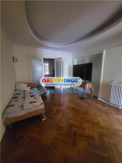 Unirii apartament 7 camere,suprafata utila 198 mp,stare bună - 1