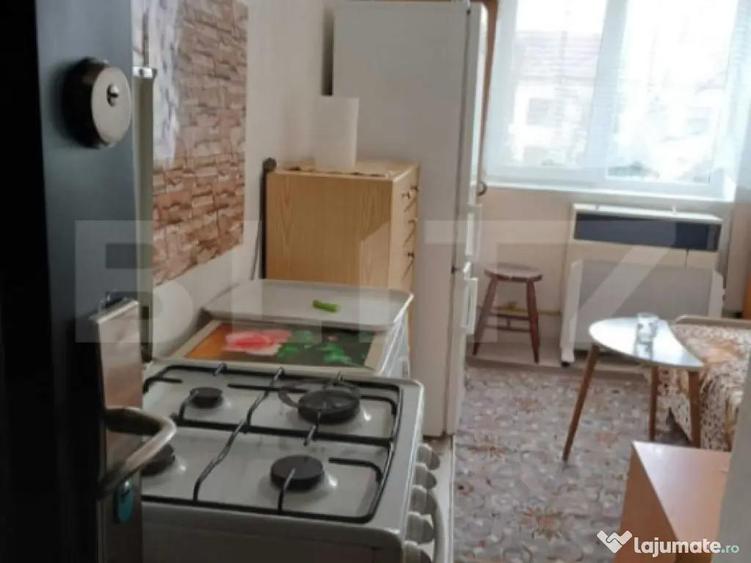 Garsoniera conf 2, zona 9 Mai, complet mobilata si utilata - 2