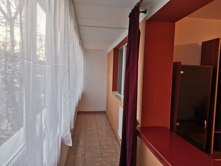Apartament cu 2 camere decomandat, mobilat în Ferdinand