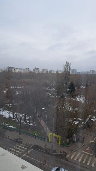 Particular închirie ap 2 camere et6 zona tineretului cu loc de parcare, 550 eur - 2