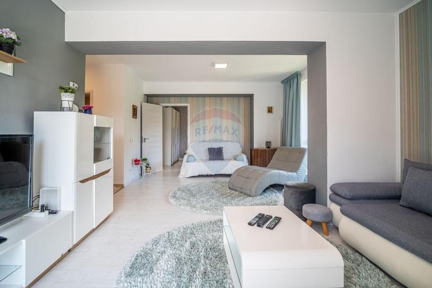 Apartament exclusivist in Sinaia 3 camere | Terasa cu vedere superba - 4