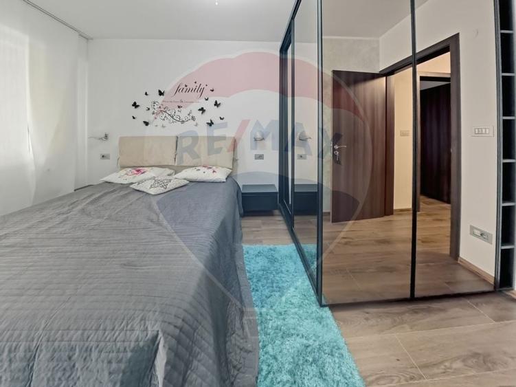 Apartament cu 2 camere de inchiriat in bloc nou str Bld. Unirii - 6