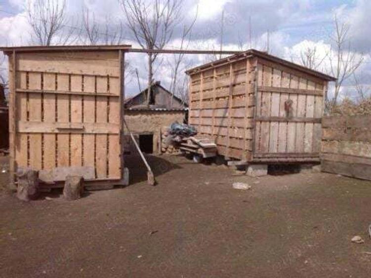 Vand casa ?i gradina mare. - 8