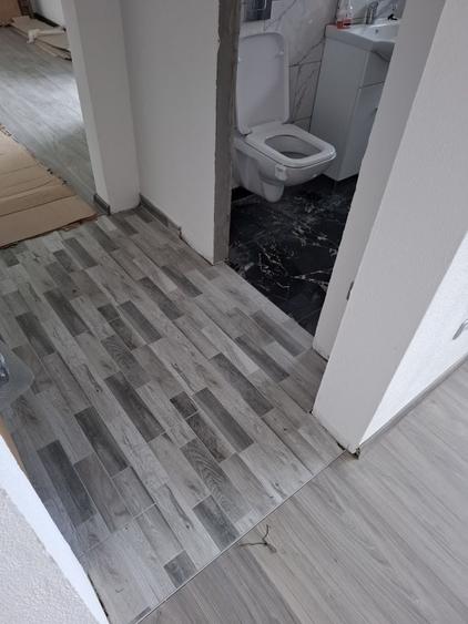 Apartament 3 camere la faleza direct la Dunare zona zero - 3