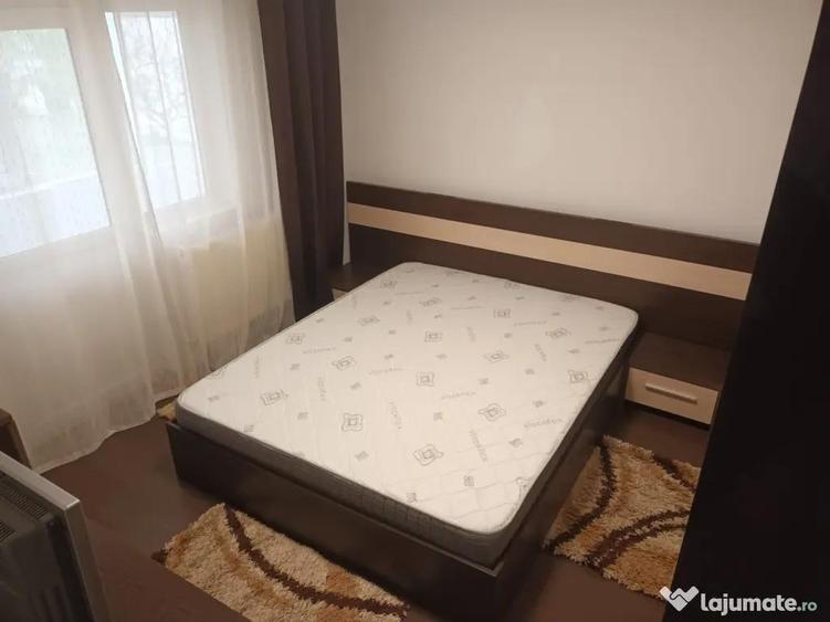 Apartament de inchiriat 2 camere decomandat,zona Mall - 5