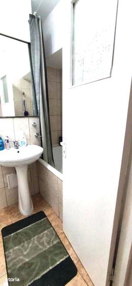 Apartament cu 4 camere decomandat în Militari