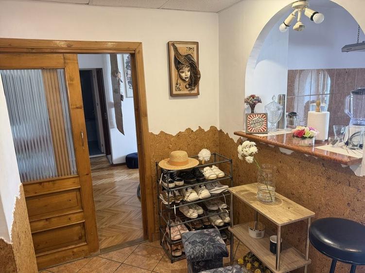 Apartament 3 camere Decomandat - 7
