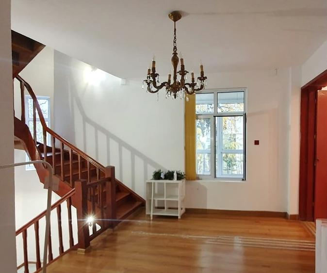 Casa individuala de vanzare in Cotroceni, curte, teren 475 mp, zona de exceptie - 9