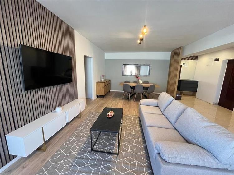 Apartament NOU 3 camere 2 bai balcon si parcare zona centrala - 5