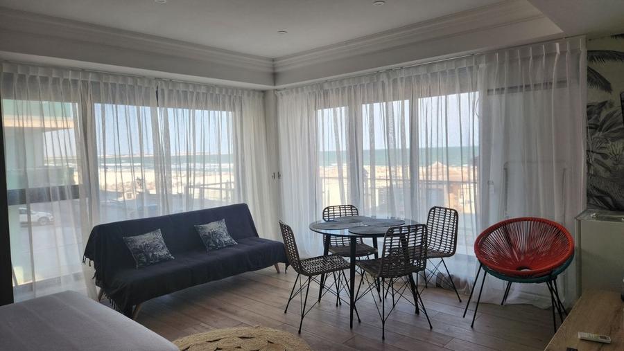 Apartament 2 camere Mamaia Nord cu vedere frontala la mare - 2