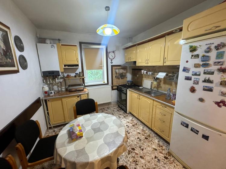 Centru - 2 camere - Centrala - Magazie - Curte - 1