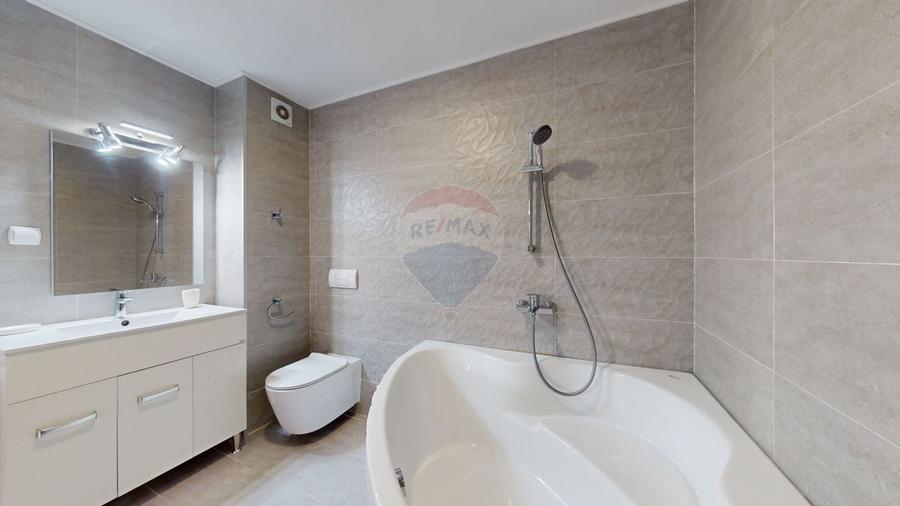 Răsărit peste Bucegi – Apartament spectaculos în Sinaia I Clasificat - 9