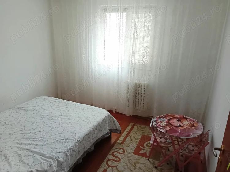Vand apartament cu 3 camere la et 2 din 4, in Mircea cel batran, Iasi. - 8