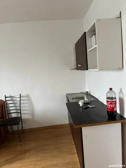 Apartament de vanzare - 4