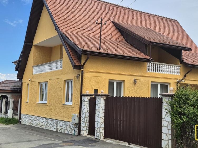 Casa Rasinari teren 990 m - 2