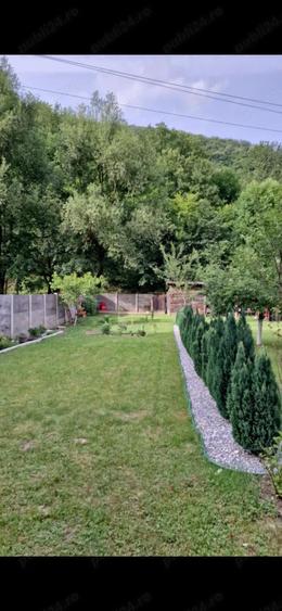 Vand casa la 13 km de Hunedoara - 1