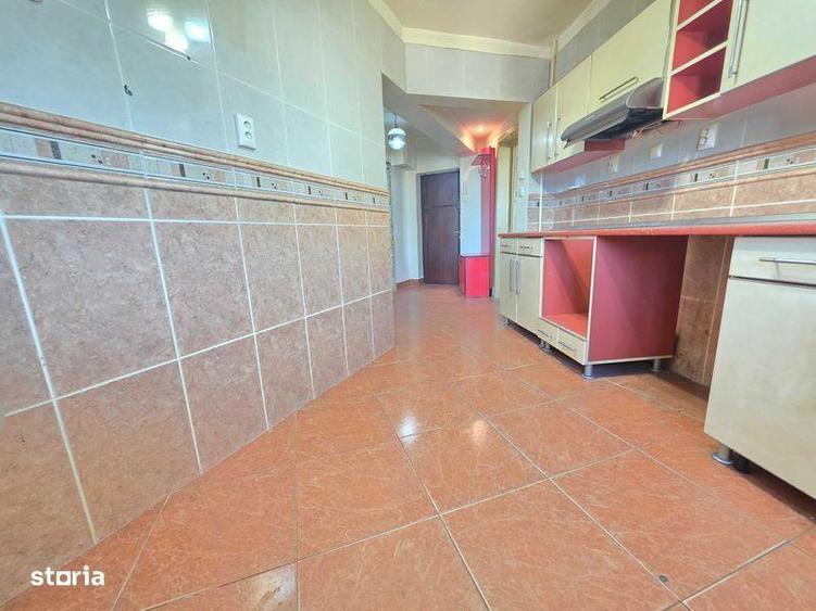 Apartament cu 2 camere, Obor/ Mosilor, 55 mpt, bloc 1981, et. 7/9 - 2