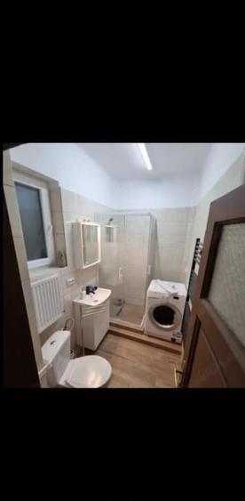 Tineretului sincai vila etaj 1 - 6