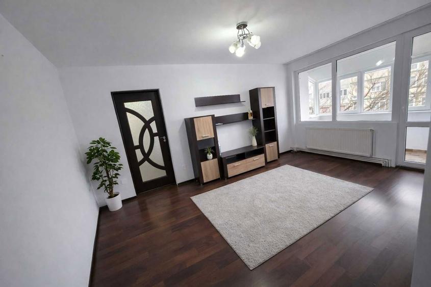 Apartament 3 camere Micro 16 Galati, renovat, centrala, 90.000 - 2