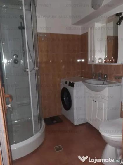 Apartament cu 2 camere decomandat în Centrul Civic
