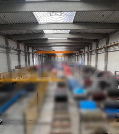 Hala cu pod rulant, cladire admininstrativa. Top! - 1