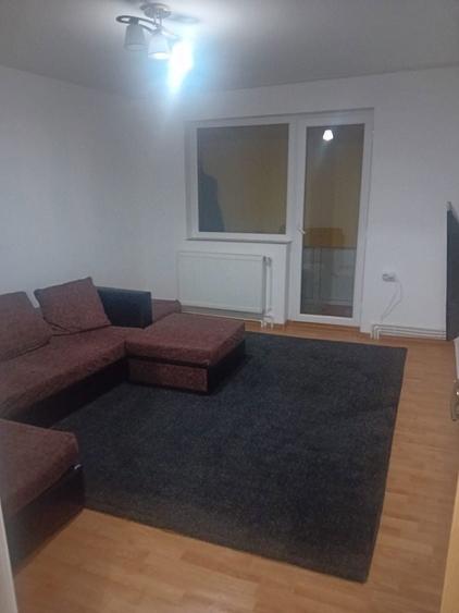 Apartament de vanzare - 3