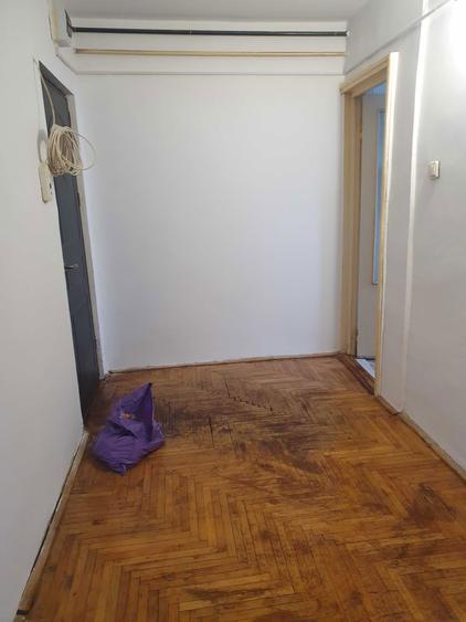 Vanzare apartament 1 camera - 1