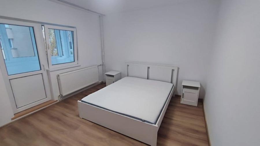 Apartament 3 camere langa Mall Vitan - 1